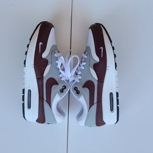 Nike Air Max 1 Wolf Grey